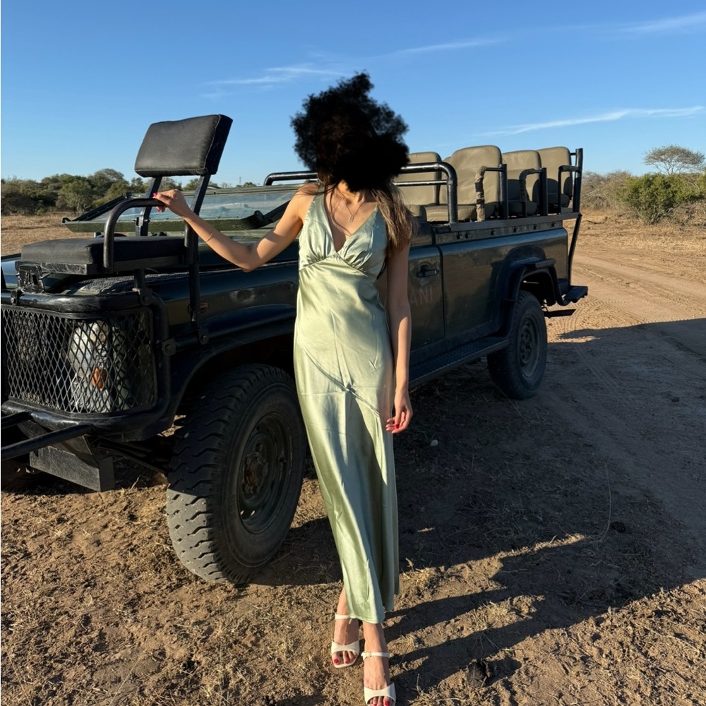 Elegant green drop back / plunge cowl back maxi dress